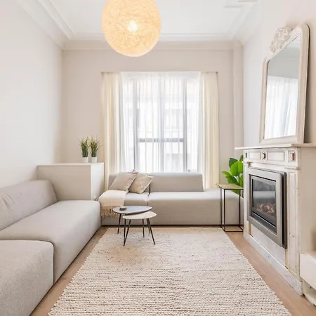 Luxurious, Updated, Warm & Stunning Terraces * Ostende