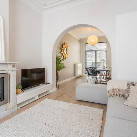Hébergement de vacances Luxurious, Updated, Warm & Stunning Terraces