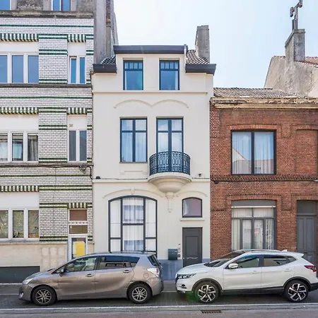 Luxurious, Updated, Warm & Stunning Terraces * Ostende